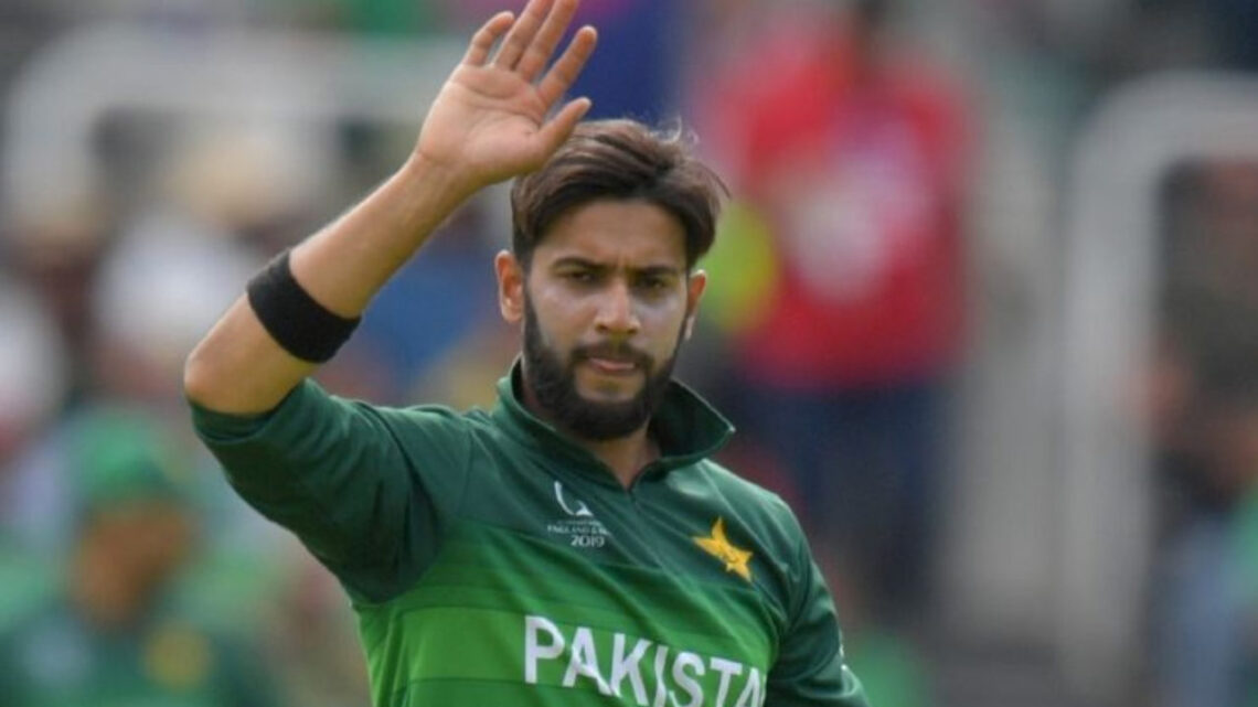پہلی بار ورلڈ کپ میں ہمارے باؤلرز پر سوال اٹھا ہے عماد وسیم