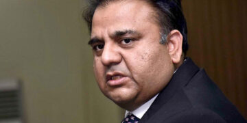 اسلام آباد ہائیکورٹ  فوادچودھری کو جیل میں اہلیہ سے علیحدگی میں ملاقات کرانے کی اجازت