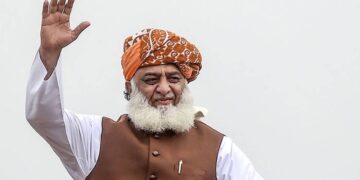 فلسطین کے معاملے پر اسلامی دنیا کے پاس لفظی حمایت کے سوا کچھ نہیں فضل الرحمان