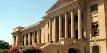 سندھ ہائیکورٹ کا کراچی کی نجی ہاؤسنگ سوسائٹی سے قبضہ ختم کروانے کا حکم