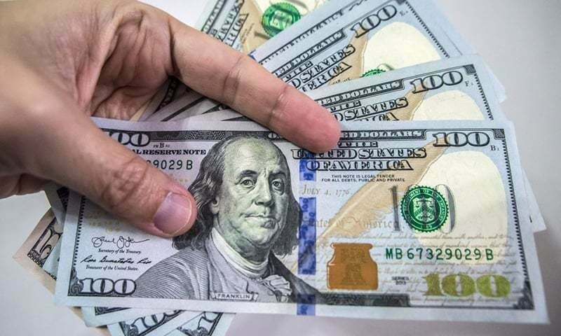 انٹربینک میں ڈالر کی قیمت میں کمی