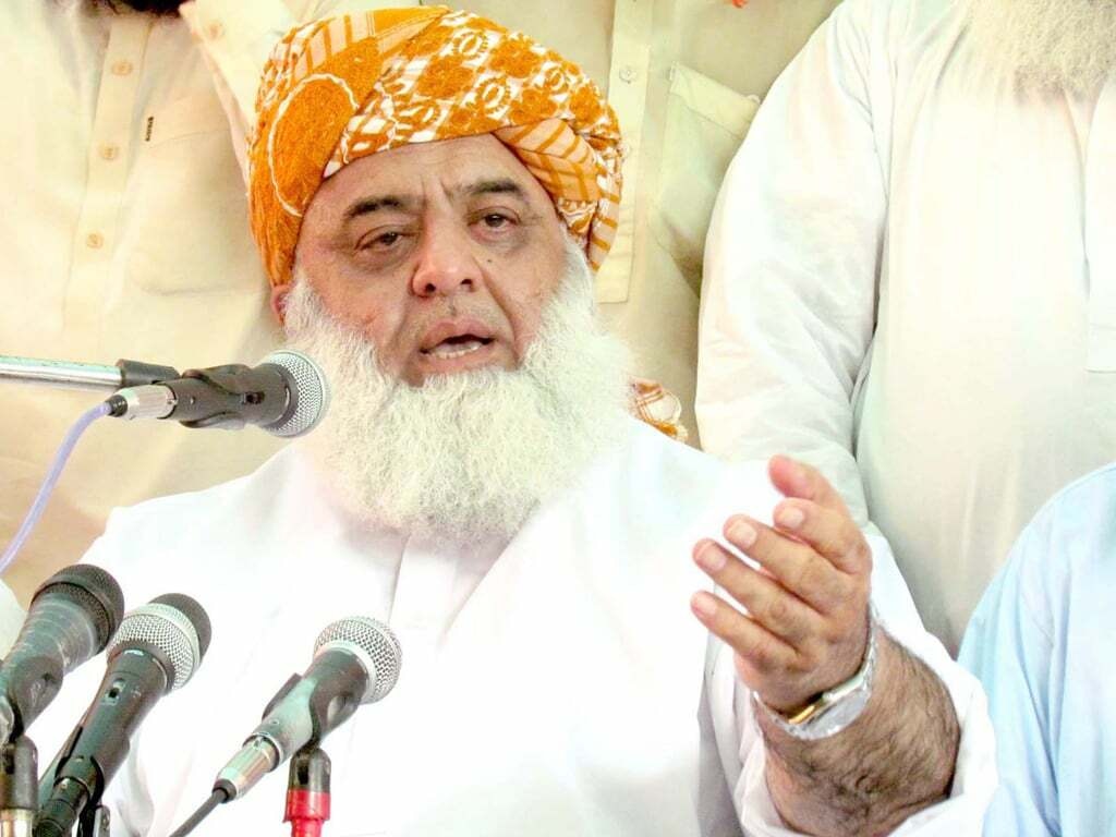 جب ملکی صورتحال کا ادراک ہوا تو پھر سیاستدانوں سے رابطےکیے گئے