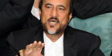 توشہ خانہ کیس جج صاحب تو رات کو اسپتال میں تھے پھر صبح فیصلہ کیسے آگیا بابر اعوان