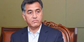 فیض حمید نے دھرنا کمیشن کو جواب جمع کرا دیا  حکومت کیخلاف سازش کے الزامات کی تردید