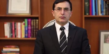 ملک کی نازک صورتِ حال ایک اور تجربے کی متحمل نہیں ہوسکتی بیرسٹر گوہر