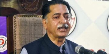 نوازشریف کیخلاف سازش میں راحیل شریف، فیض حمید اور قمر باجوہ سہولت کار تھے جاوید لطیف