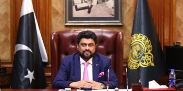 گورنر سندھ دورۂ ایران ادھورا چھوڑ کر کراچی واپس پہنچ گئے