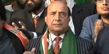 لطیف کھوسہ کے بیٹے کو حراست میں لے لیا گیا