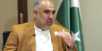 آٹھ فروری کو پی ٹی آئی کارکن اپنا غصہ ووٹ کے ذریعے نکالیں گے اسد قیصر