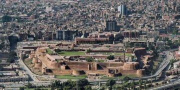 پشاورکی پہچان، قلعہ بالا حصار کی قدیم تاریخ