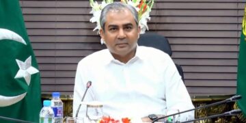 برطانوی ہائی کمشنر کی وزیر داخلہ سے ملاقات، دو طرفہ تعاون اور کرکٹ سیریز پر گفتگو