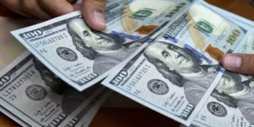 انٹربینک میں ڈالر 278 روپے 45 پیسے پر پہنچ گیا