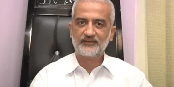 سنگین الزامات میں گرفتار صارم برنی کو عدالت میں پیش کر دیا گیا