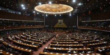 آج بجٹ پر بحث کا آغاز ہوگا، حکومت اور اپوزیشن کی حکمتِ عملی سامنے آگئی