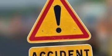 سوات:سکول بس  کھائی میں جا گری،ایک بچہ جاں بحق،34زخمی