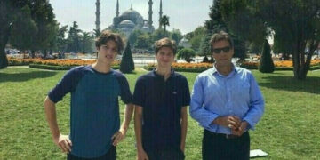 عمران خان کی بیٹوں سے واٹس ایپ پر بات کرانے کی استدعا مسترد