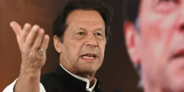 بانیٔ پی ٹی آئی نے پارٹی چھوڑنے والے رہنماؤں کی واپسی روک دی