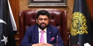 گورنرسندھ کا بیرون ملک تعلیم کے خواہشمند طلبا کیلئے مفت سکالر شپس کا اعلان