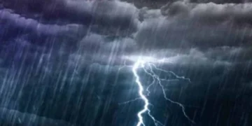 محکمہ موسمیات نے ملک کے مختلف شہروں میں گرج چمک کیساتھ موسلادھار بارش کی پیشگوئی کر دی