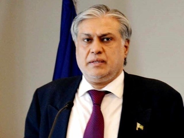پاکستان پر 130 ارب ڈالر کا غیرملکی قرض ہے تو پریشان نہ ہوں، اسحاق ڈار
