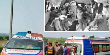 اٹک: اسکول وین پر فائرنگ سے 2 بچے جاں بحق، متعدد زخمی