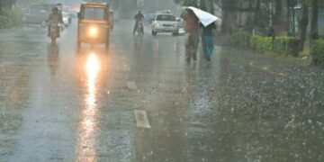 ملک کے مختلف شہروں میں موسلادھار بارش کا امکان