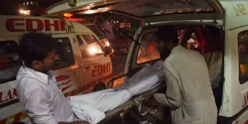 کراچی: خاتون پولیس اہلکار کی گھر میں پنکھے سے لٹک کر مبینہ خودکشی