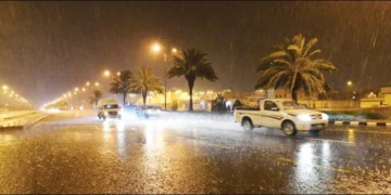 سعودی عرب میں گرج چمک کے ساتھ مزید موسلا دھار بارشوں کا امکان