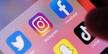 سرکاری ملازمین کے بغیر اجازت سوشل میڈیا استعمال پر پابندی عائد