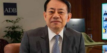پاکستان کو اگلے تین سال میں 2 ارب ڈالر فراہم کرینگے ، صدر ایشیائی بینک