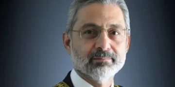 تحریک انصاف کی جانب سے التواء مانگنا تاخیری حربہ ہے، چیف جسٹس قاضی فائز عیسیٰ