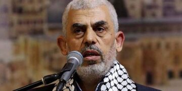 یحییٰ سنوار  نے پیشکش کے باوجود غزہ چھوڑنے کے بجائے میدان جنگ میں رہنےکو ترجیح دی،