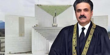 سپریم کورٹ کے فُل کورٹ اجلاس میں زیر التوا مقدمات نمٹانے کا فیصلہ