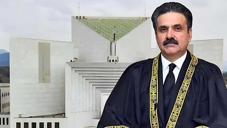 سپریم کورٹ کے فُل کورٹ اجلاس میں زیر التوا مقدمات نمٹانے کا فیصلہ