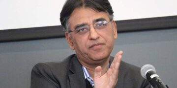 میں نے پیپلز پارٹی جوائن نہیں کی: اسد عمر