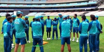 ون ڈے اور ٹی 20 سریز کھیلنے پاکستان کرکٹ سکواڈ زمبابوے پہنچ گیا