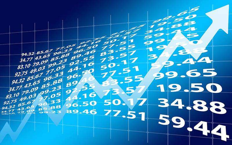 پاکستان اسٹاک ایکسچینج میں مثبت رجحان، ڈالر کے مقابلے روپے کی قدر میں بہتری