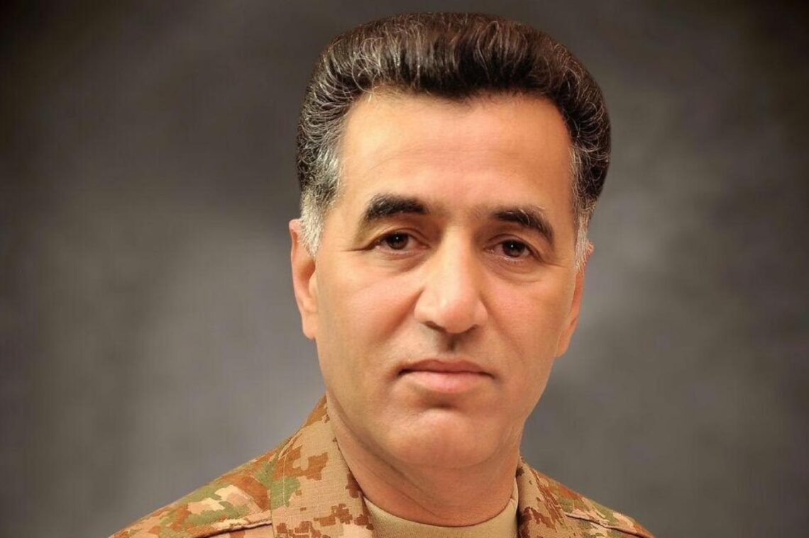 کورٹ مارشل کارروائی، لیفٹیننٹ جنرل (ر) فیض حمید کو باضابطہ چارج شیٹ کر دیا گیا