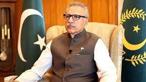 سیاست میں حصہ لینے والے تمام فوجی افسران کے خلاف تحقیقات ہونی چاہئیں، عارف علوی