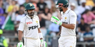 شان مسعود اور بابر اعظم نے ٹیسٹ کرکٹ میں تاریخ رقم کردی