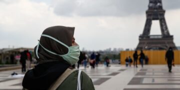 فرانس میں کھیلوں میں حجاب پر پابندی، انسانی حقوق کی خلاف ورزی اور مسلم خواتین کو نشانہ بنانے کی کوشش