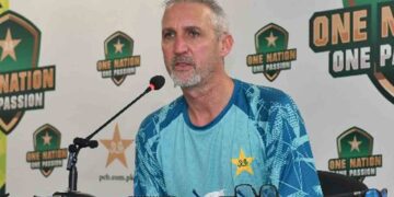  عرفان خان نیازی اور صفیان مقیم کی شمولیت سے پاکستان کو بڑا فائدہ ہو سکتا تھا: جیسن گلیسپی