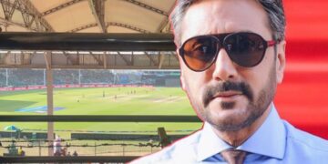 ’لگ رہا ہے دبئی سے میچ دیکھ رہا ہوں‘ عدنان صدیقی کا کراچی اسٹیڈیم پر طنز