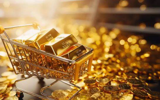 سونا مزید مہنگا: قیمت 2 لاکھ 94 ہزار 300 روپے فی تولہ ہوگئی