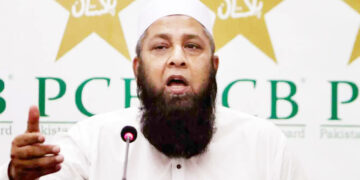 پاکستان صرف آج نہیں بلکہ ایک سال سے اچھی کرکٹ نہیں کھیل رہا: انضمام الحق