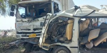 کرک: انڈس ہائی وے پر افسوسناک ٹریفک حادثہ، 10 افراد جاں بحق