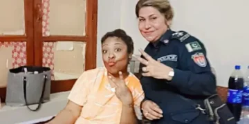 اونیجا ایڈریو کا امریکا پہنچنے پر سندھ پولیس کی خاتون افسر شبانہ کے لیے پیغام