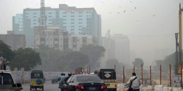 مستقبل میں کراچی کومزید شدید گرمی کی لہروں کا سامنا کرنا پڑسکتا ہے، ماہرین موسمیات نے خبردار کر دیا