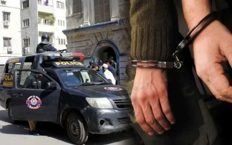 کراچی پولیس کی گلشن میں کارروائی، شارٹ ٹرم کڈنیپنگ میں ملوث 2 جعلی پولیس اہلکار گرفتار