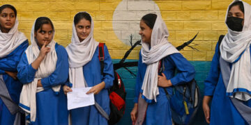 پنجاب کے تعلیمی اداروں میں گرمیوں کی تعطیلات کا اعلان کر دیا گیا